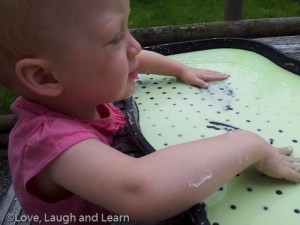 cornflour cornstarch play