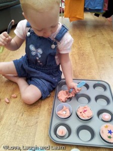 playdough cake decorating