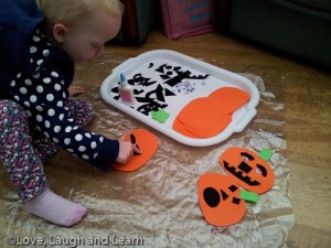 felt pumpkin faces craft